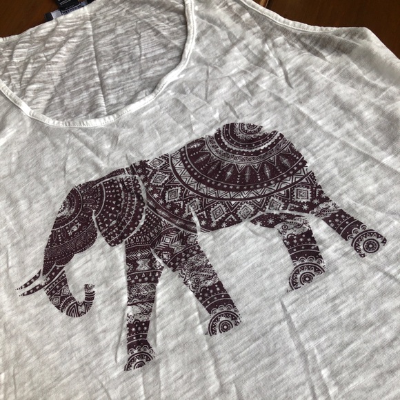 Elephant Tank Top - Picture 2 of 4